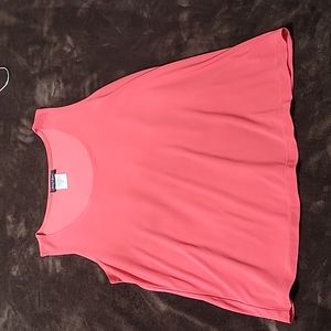 Pink flowy tank top
